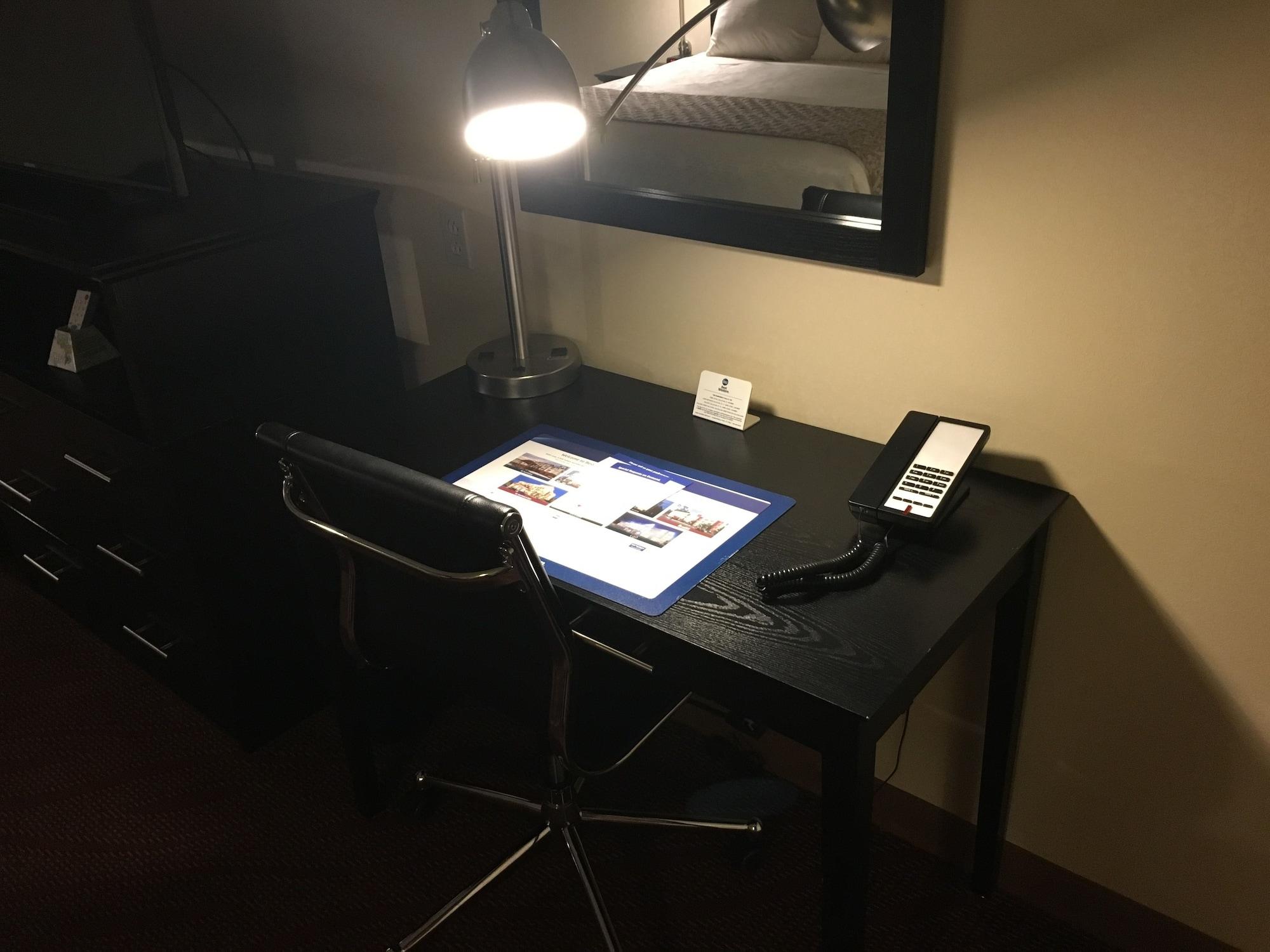 Best Western Bar Harbour Inn Massapequa Park Buitenkant foto