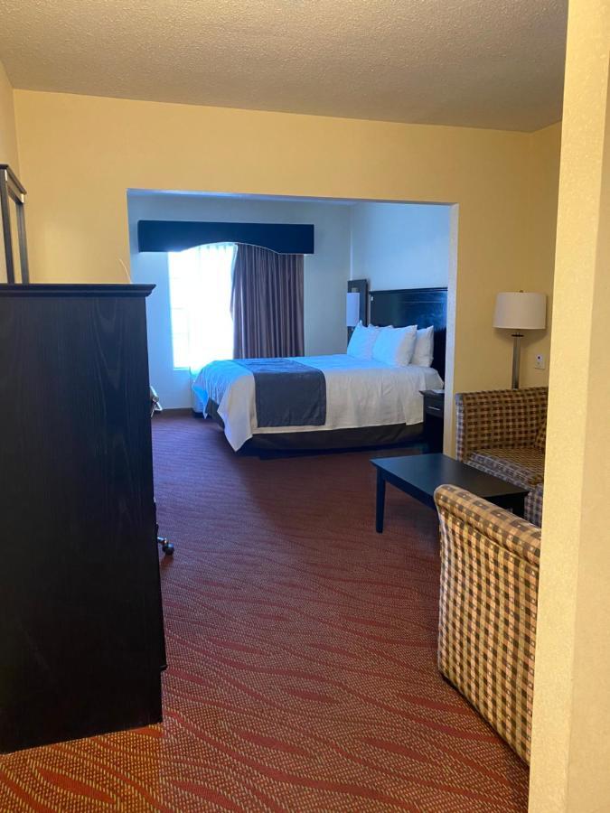 Best Western Bar Harbour Inn Massapequa Park Buitenkant foto